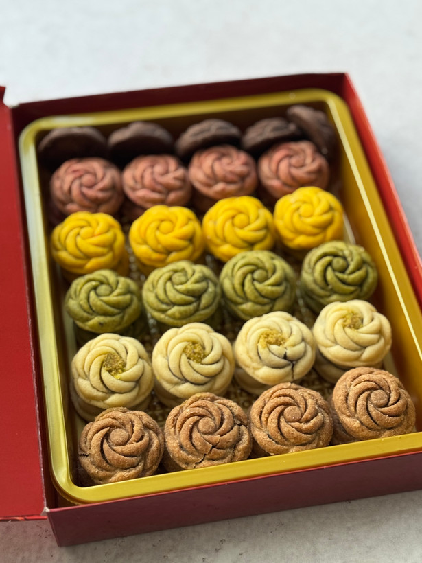 کلمپه 5 طعم بهار گل پک ۷۰۰ گرمی